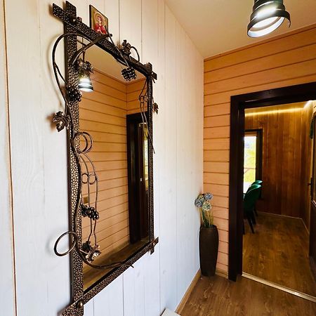 Obriyslavsko Villa Luaran gambar