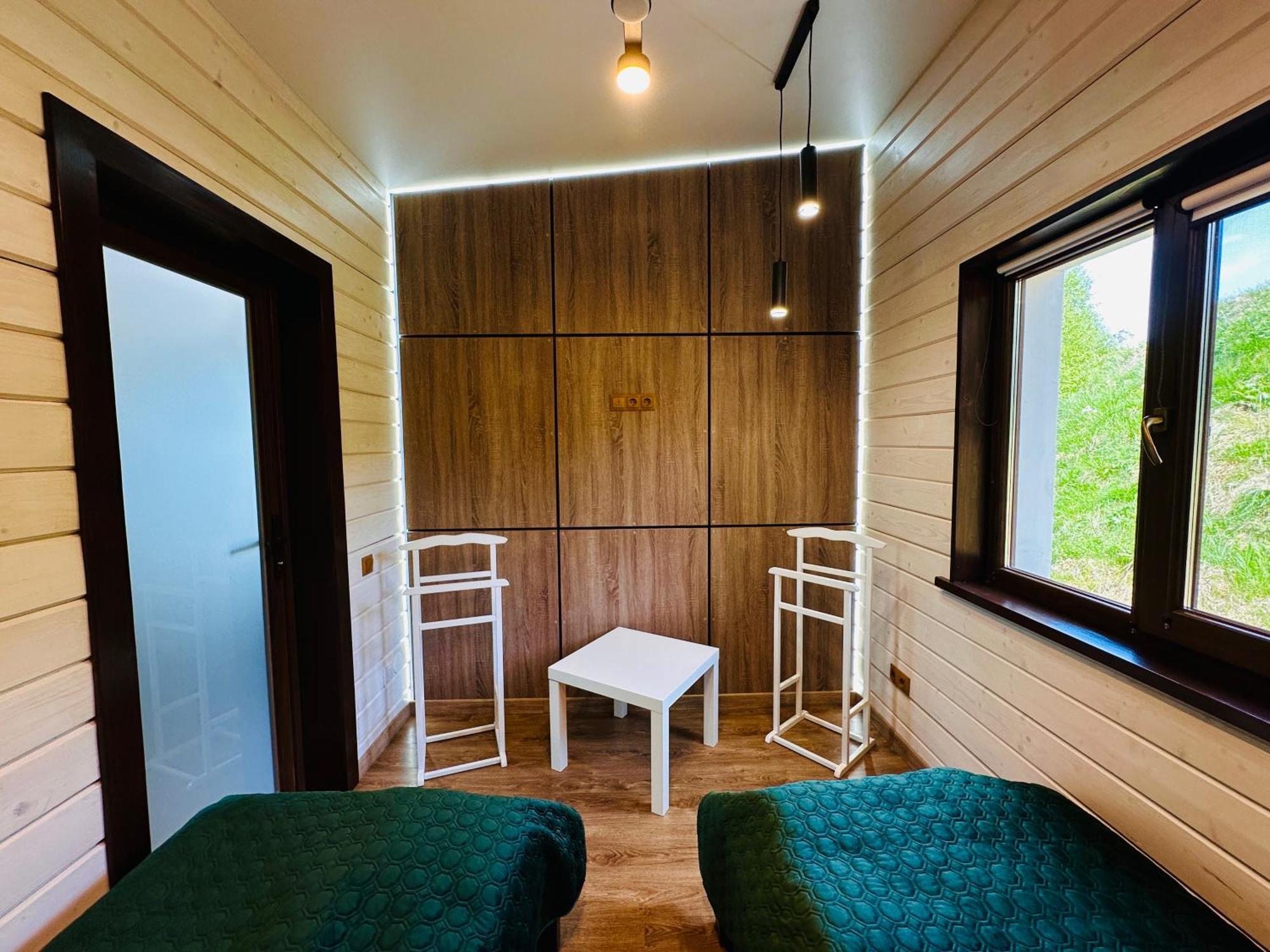 Obriyslavsko Villa Luaran gambar