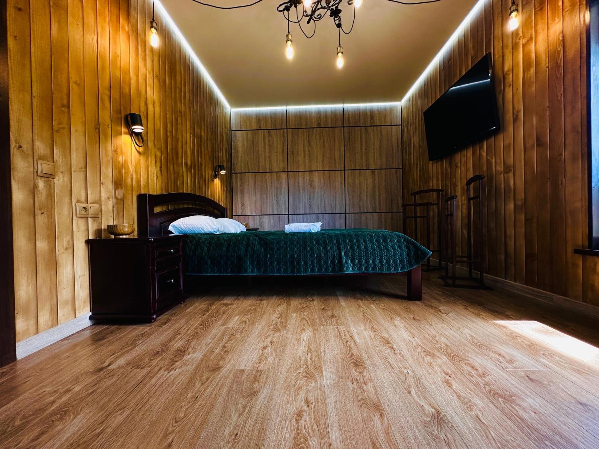 Obriyslavsko Villa Luaran gambar